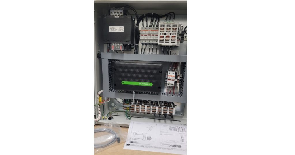 Walker-Panels-Energeon-Technologies-Collaborate-on-Custom-Panel-Solutions-Emphasizing-Real-Time-Energy-Monitoring