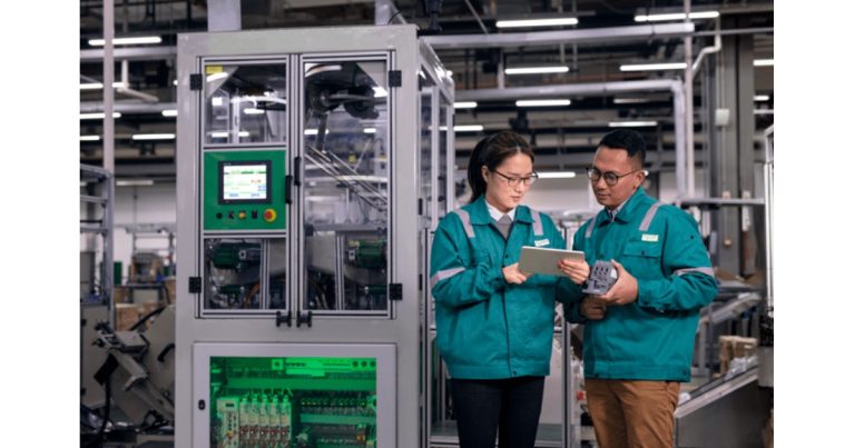 Aug 25, 2025 -Schneider HMI & Edge Computing The New Dynamic Duo Delivering Instant Insights to Drive Industrial Success